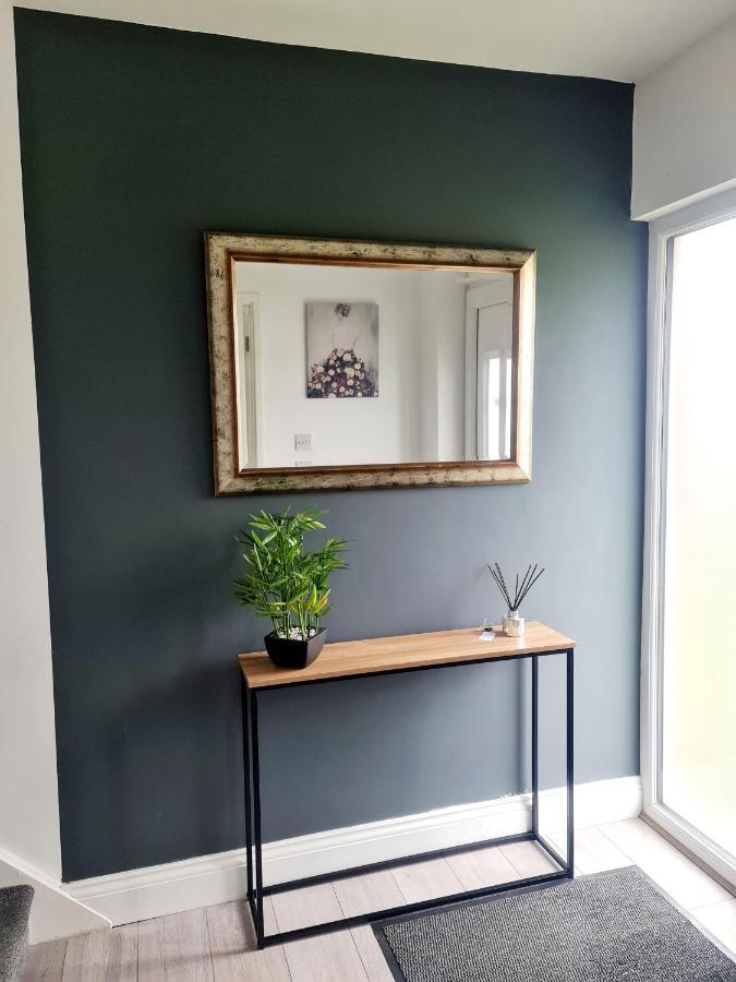 Contractor Accommodation Near Heathrow, Windsor Minutes From M4 Слау Экстерьер фото